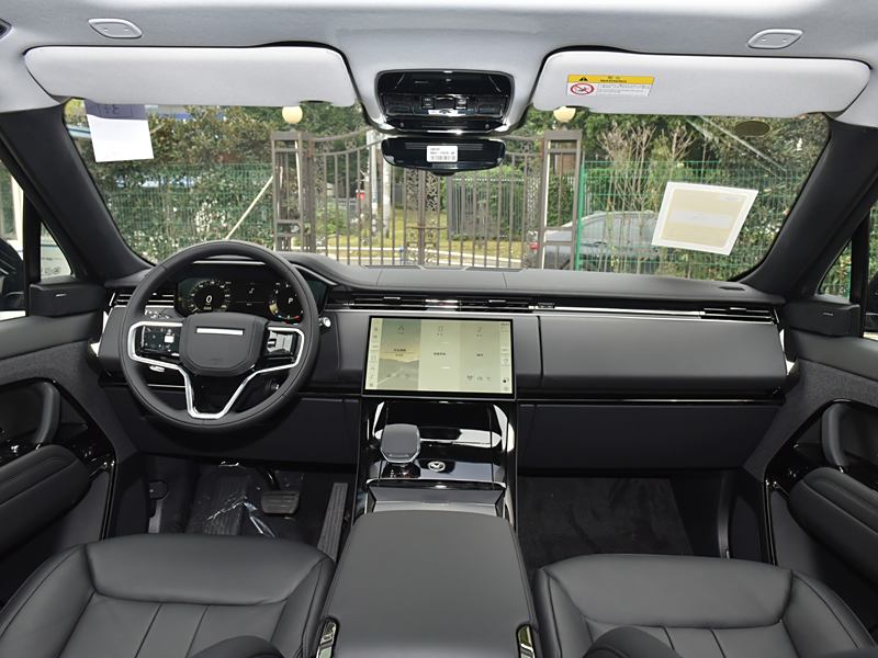 昆明地區(qū)攬勝運(yùn)動版降價消息！優(yōu)惠36.57萬，限時特惠