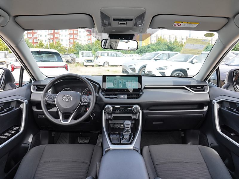 紹興地區RAV4榮放特價出售，特價13.68萬！數量有限